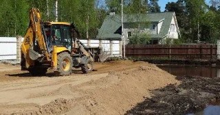 Отсыпка грунта Черняховск, цена от 212 руб.