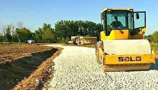 Отсыпка дороги в Черняховске от 2Землекопа-Чрх от 952 руб. за метр